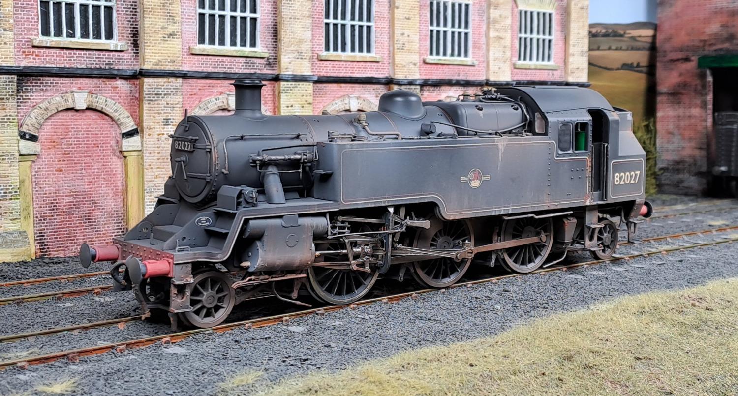 Lionheart<br>3MT BR Lined Black Late Crest 82027<br>(LHT-S-8203)