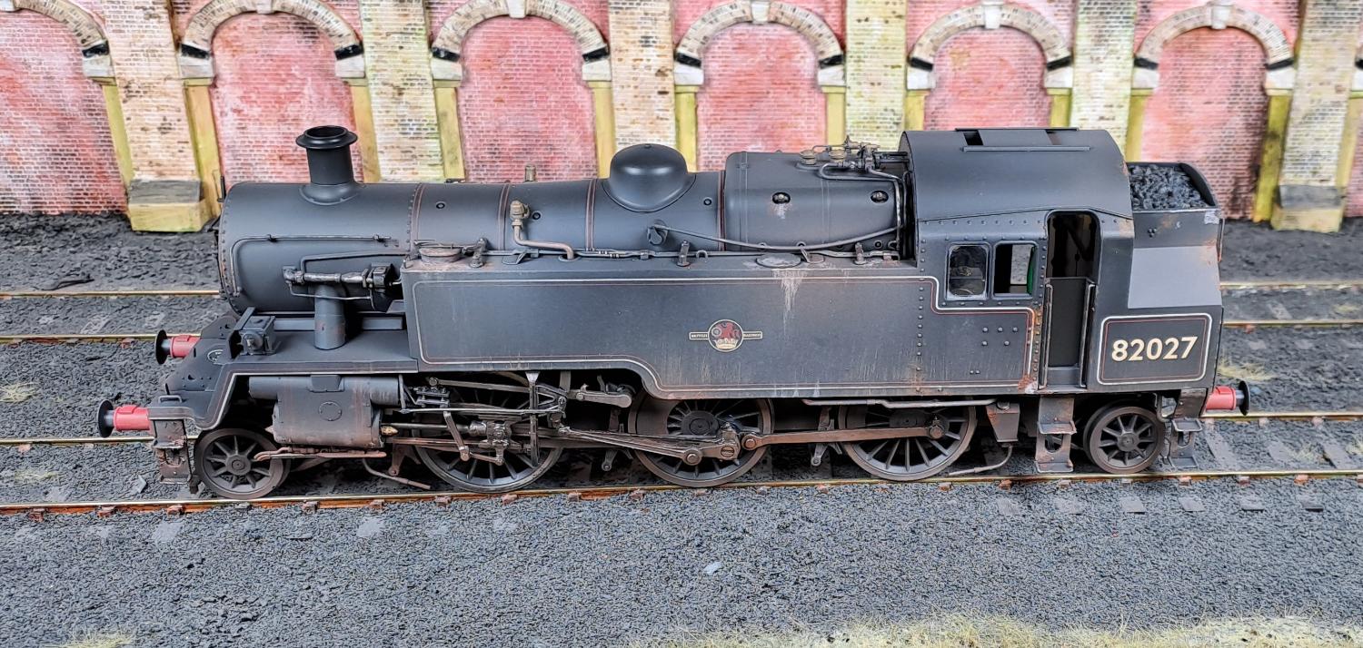 Lionheart<br>3MT BR Lined Black Late Crest 82027<br>(LHT-S-8203)