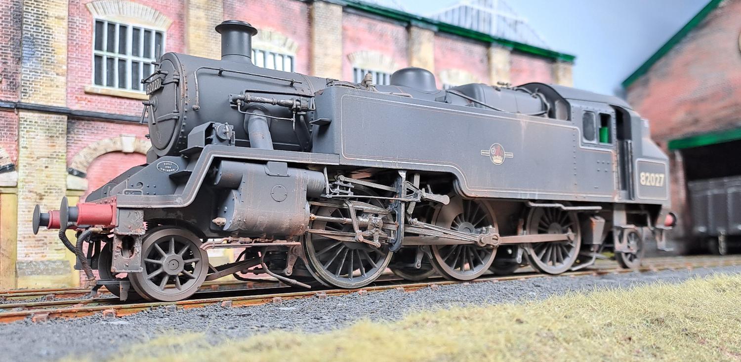 Lionheart<br>3MT BR Lined Black Late Crest 82027<br>(LHT-S-8203)