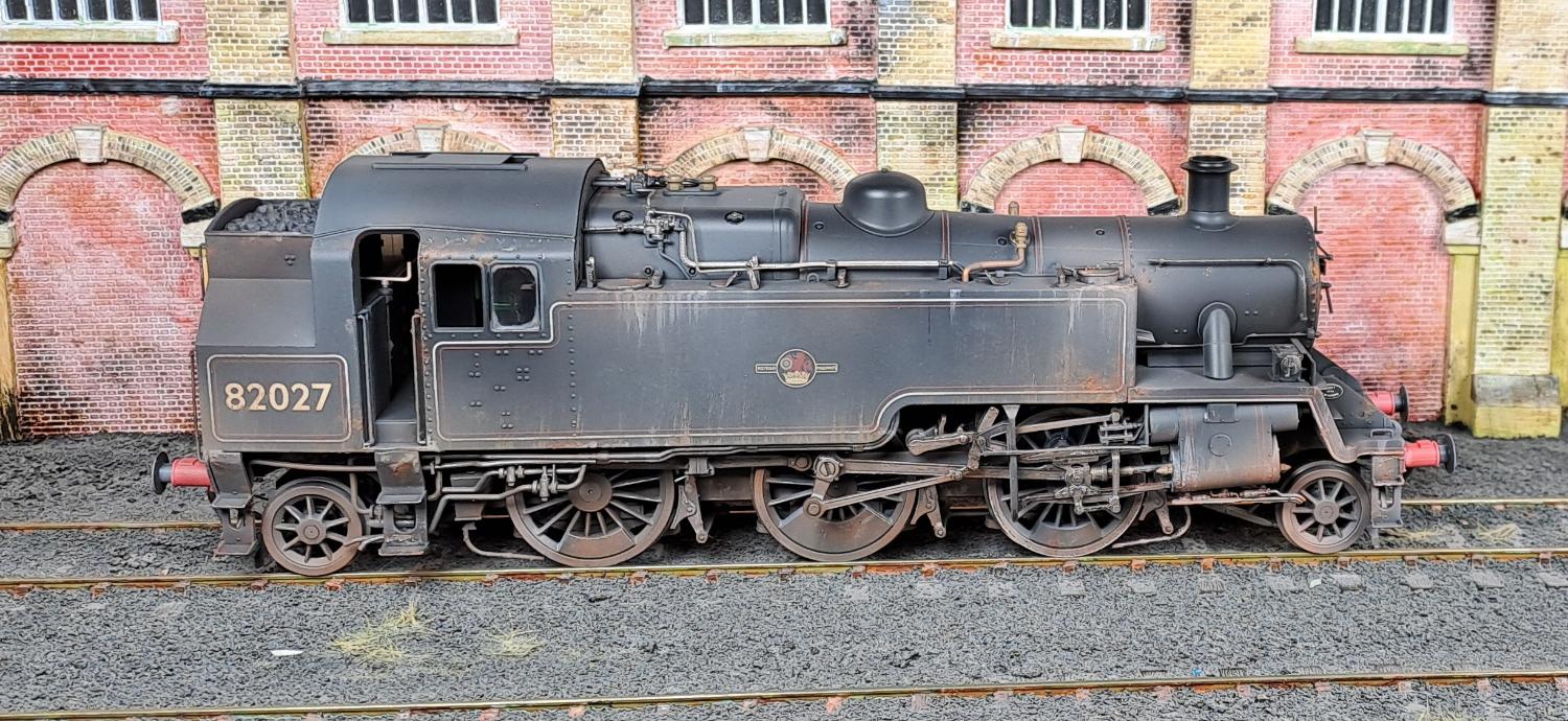 Lionheart<br>3MT BR Lined Black Late Crest 82027<br>(LHT-S-8203)