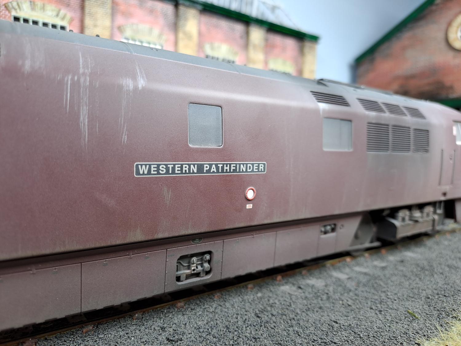 Heljan<br>Class 52 Western Pathfinder BR Maroon<br>(HN5292)